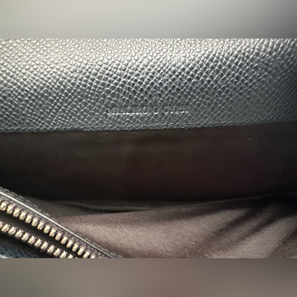 NWOT BALLY Mialiro Black Leather Embossed Wallet - Picture 13 of 13